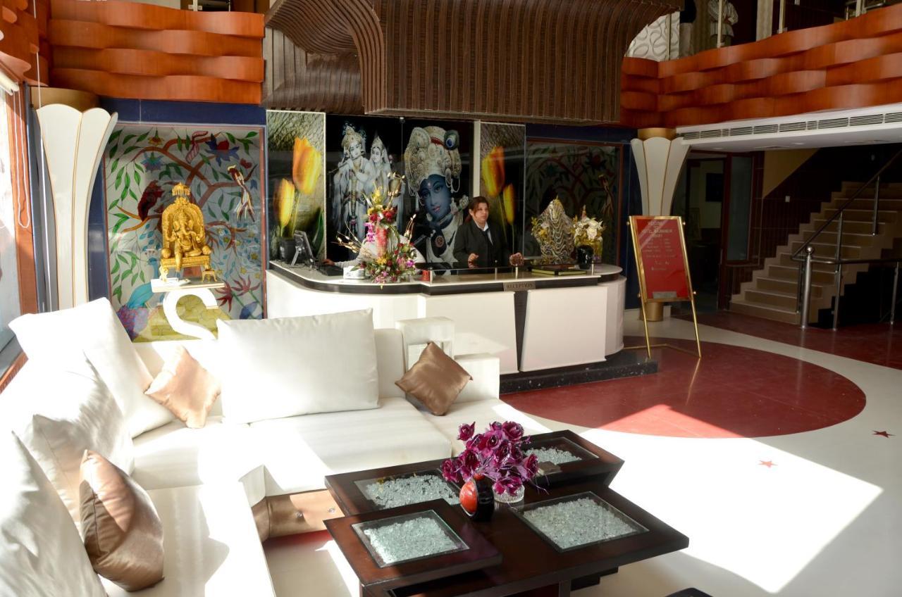 Hotel Raj Mandir Haridwār Zewnętrze zdjęcie