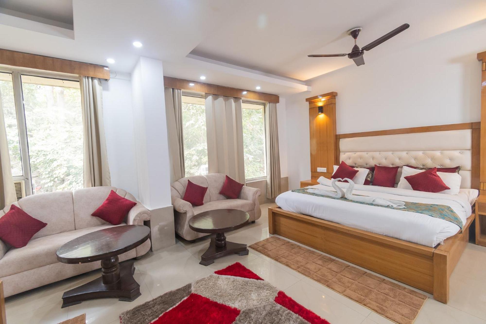 Hotel Raj Mandir Haridwār Zewnętrze zdjęcie