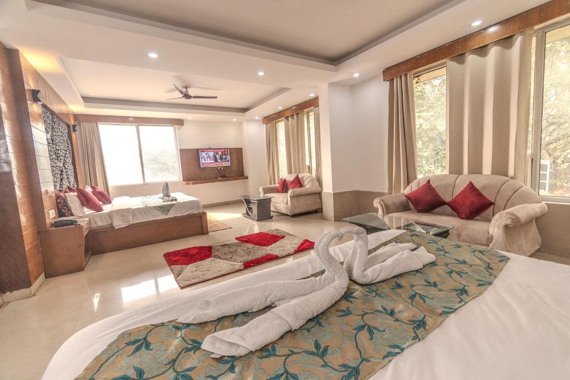 Hotel Raj Mandir Haridwār Zewnętrze zdjęcie
