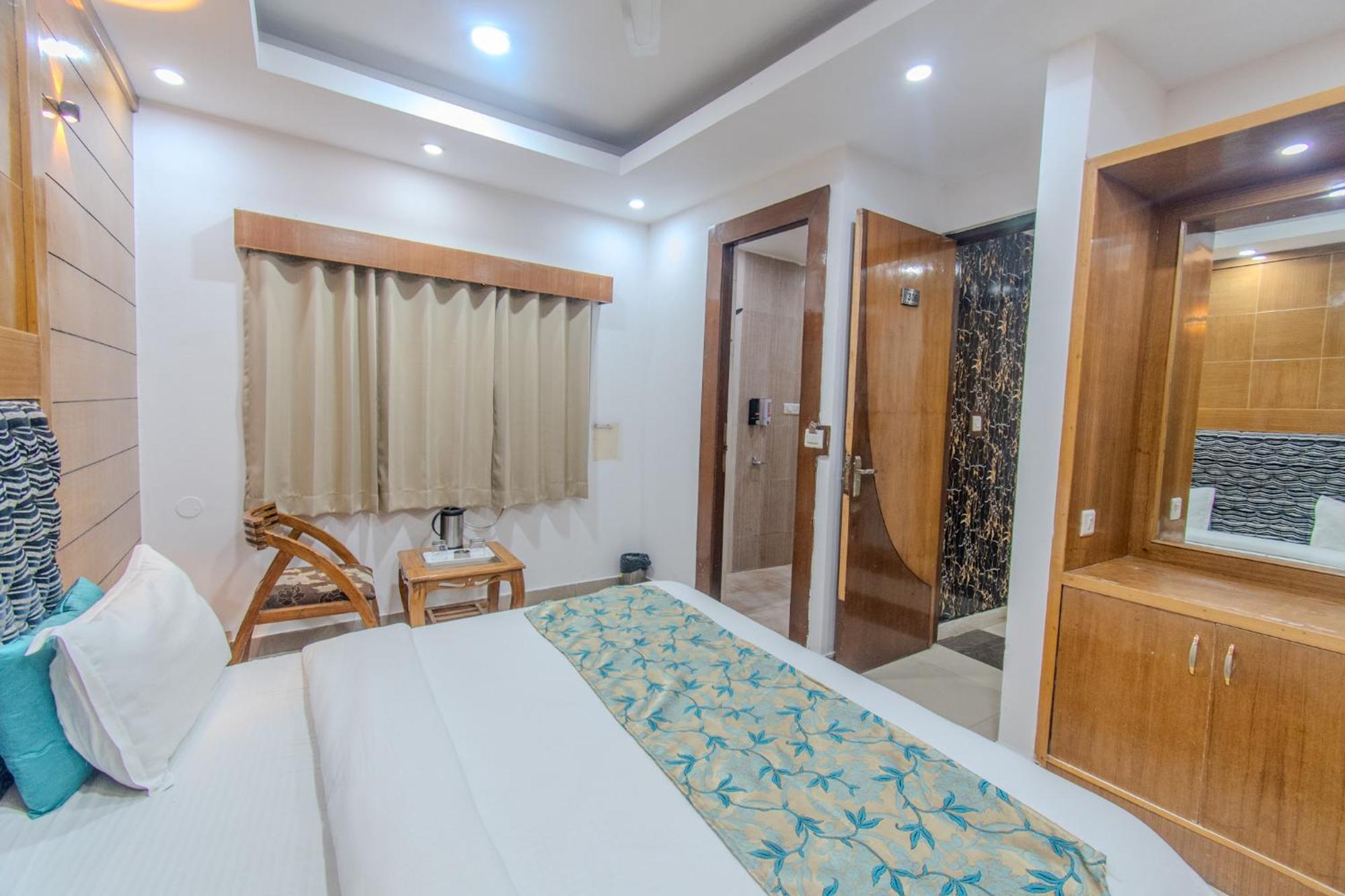 Hotel Raj Mandir Haridwār Zewnętrze zdjęcie
