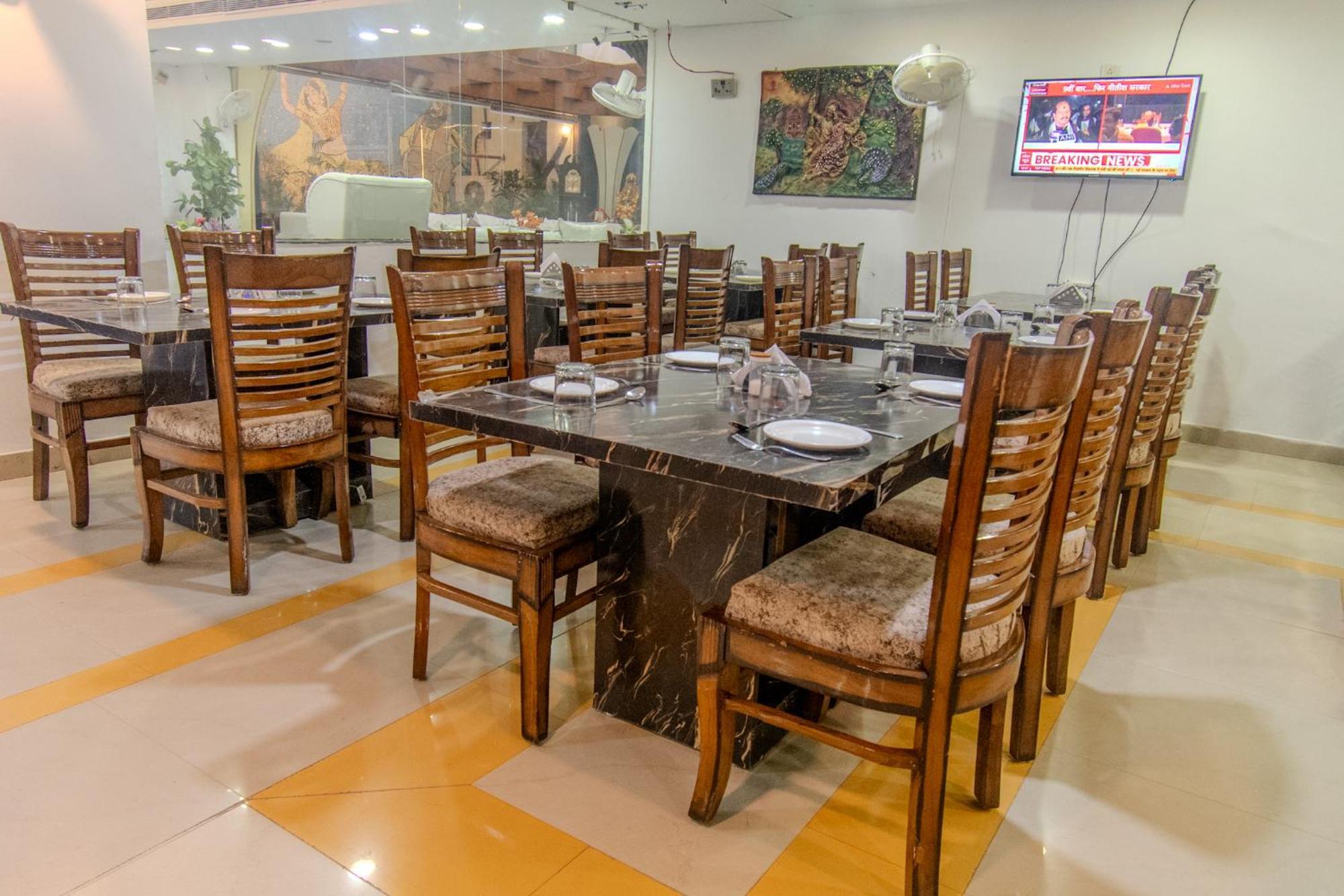 Hotel Raj Mandir Haridwār Zewnętrze zdjęcie
