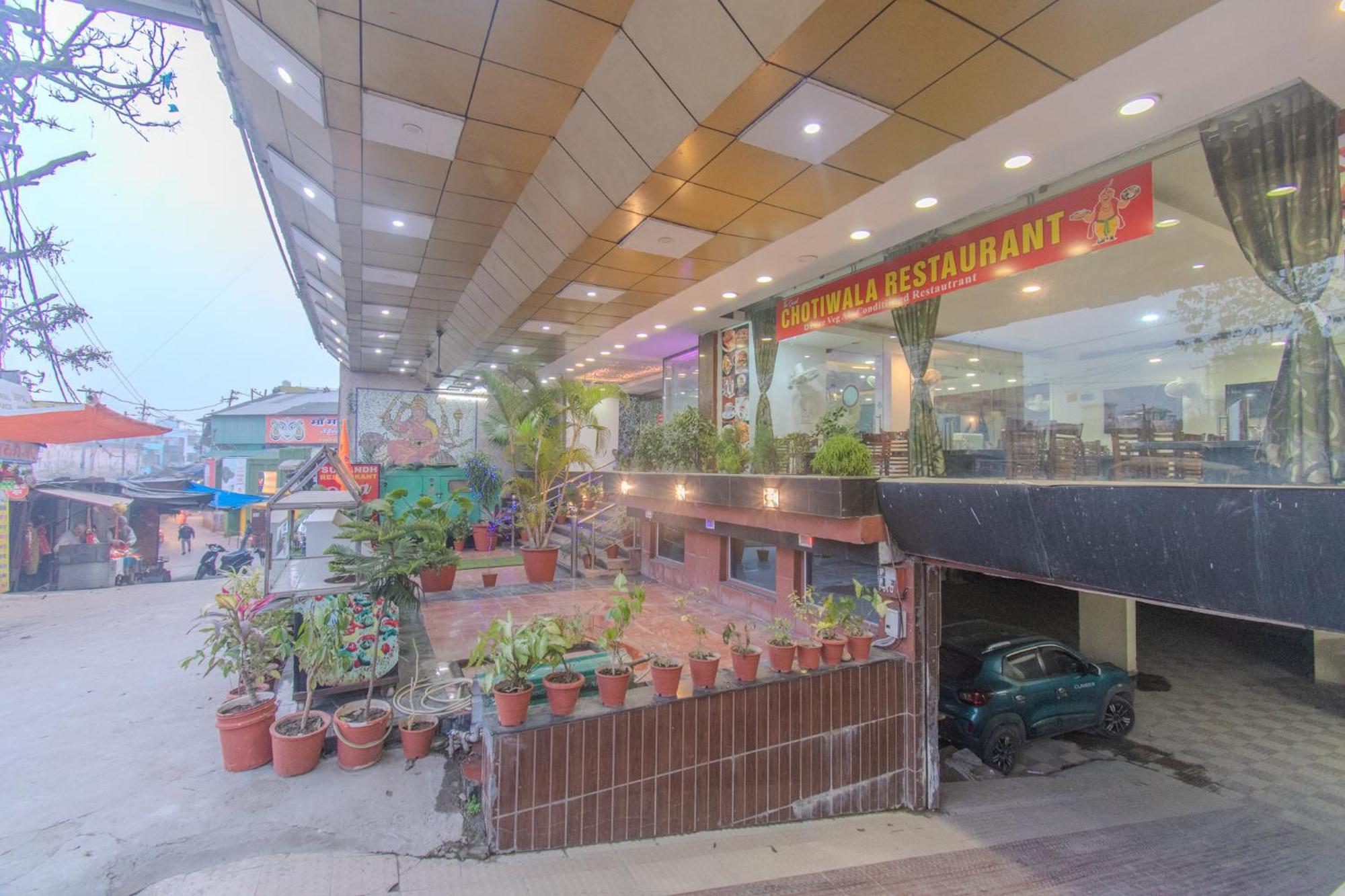 Hotel Raj Mandir Haridwār Zewnętrze zdjęcie