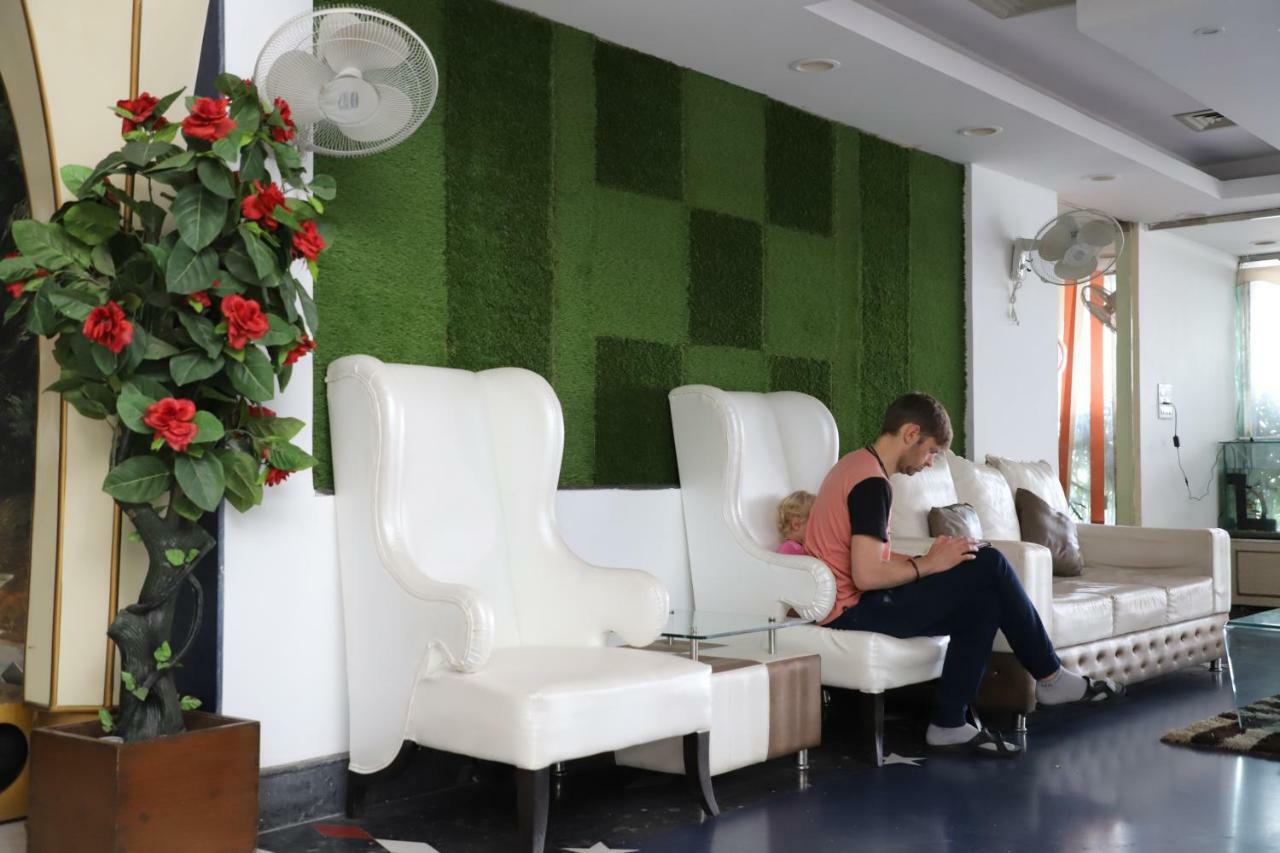 Hotel Raj Mandir Haridwār Zewnętrze zdjęcie
