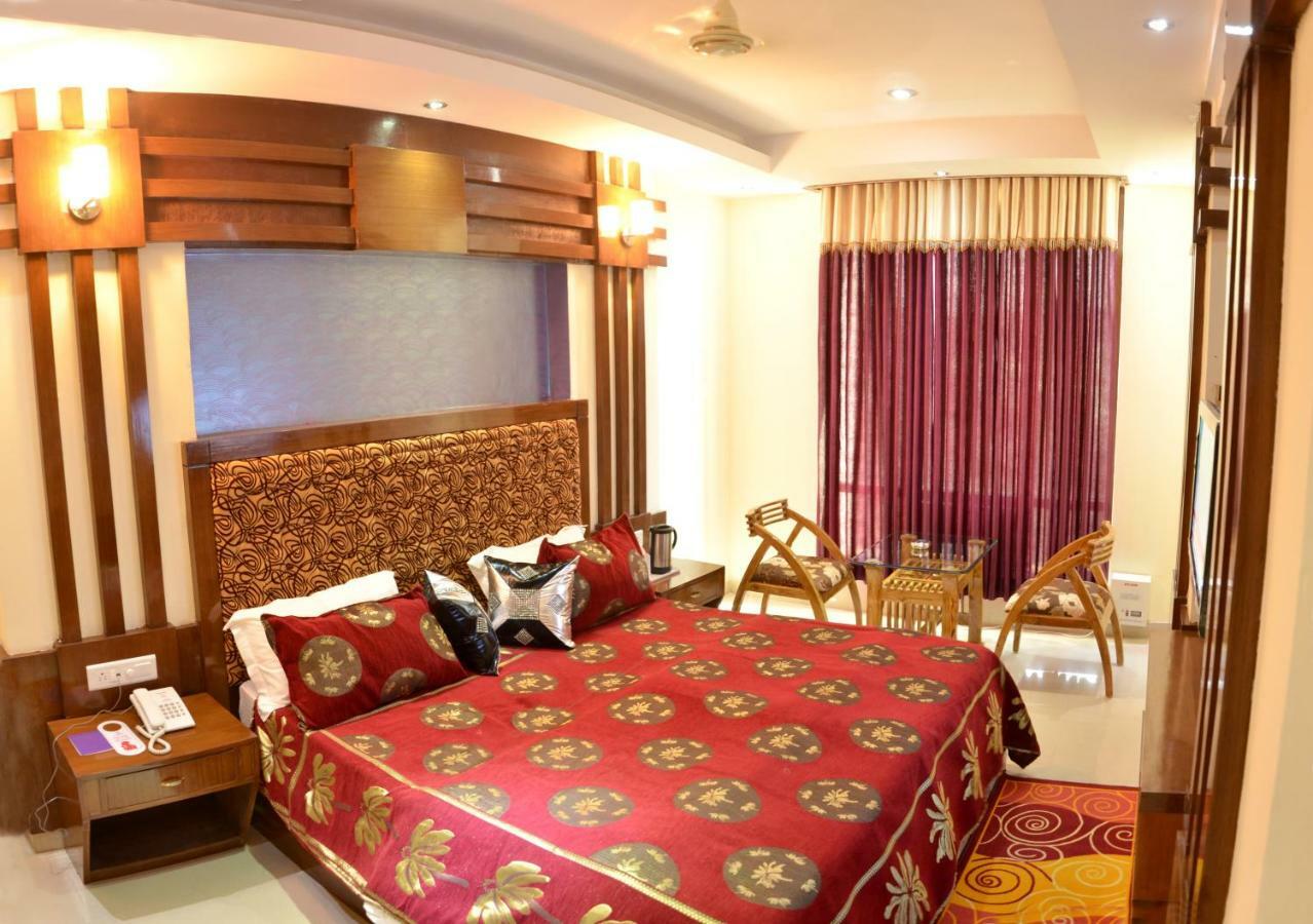 Hotel Raj Mandir Haridwār Zewnętrze zdjęcie